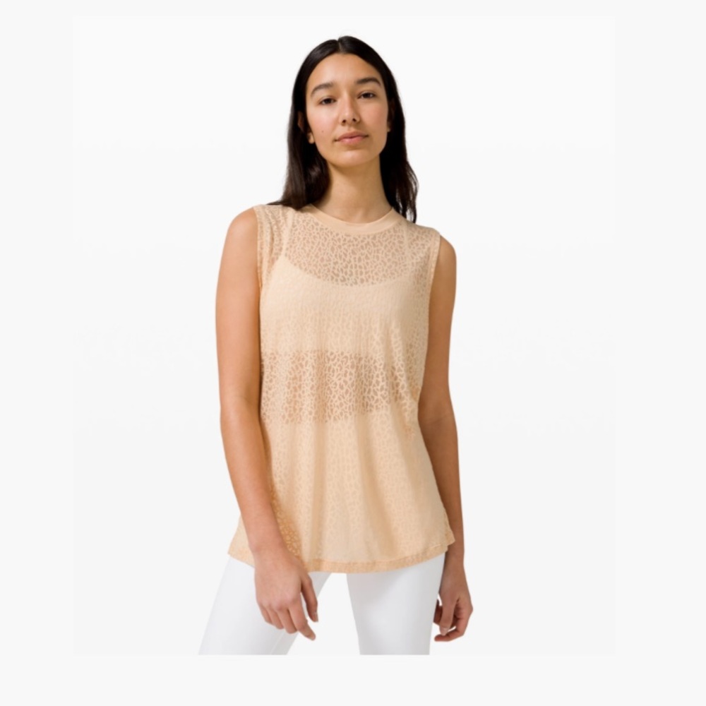 Lululemon All Yours Boyfriend Tank - new condition